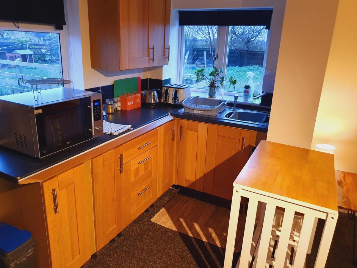 Sherwood Studio Annexe 1 Bedroom Entire Property 보스턴 외부 사진